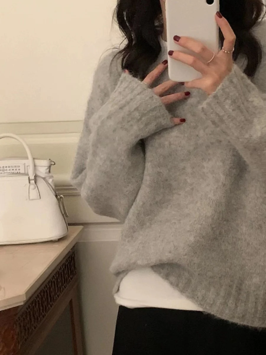 

Soft Knitted Fluffy Feeling V-Ne Loose Fit Crew Ne Pullover Sweater Color Versatile Comfortable Breathable Women's ...