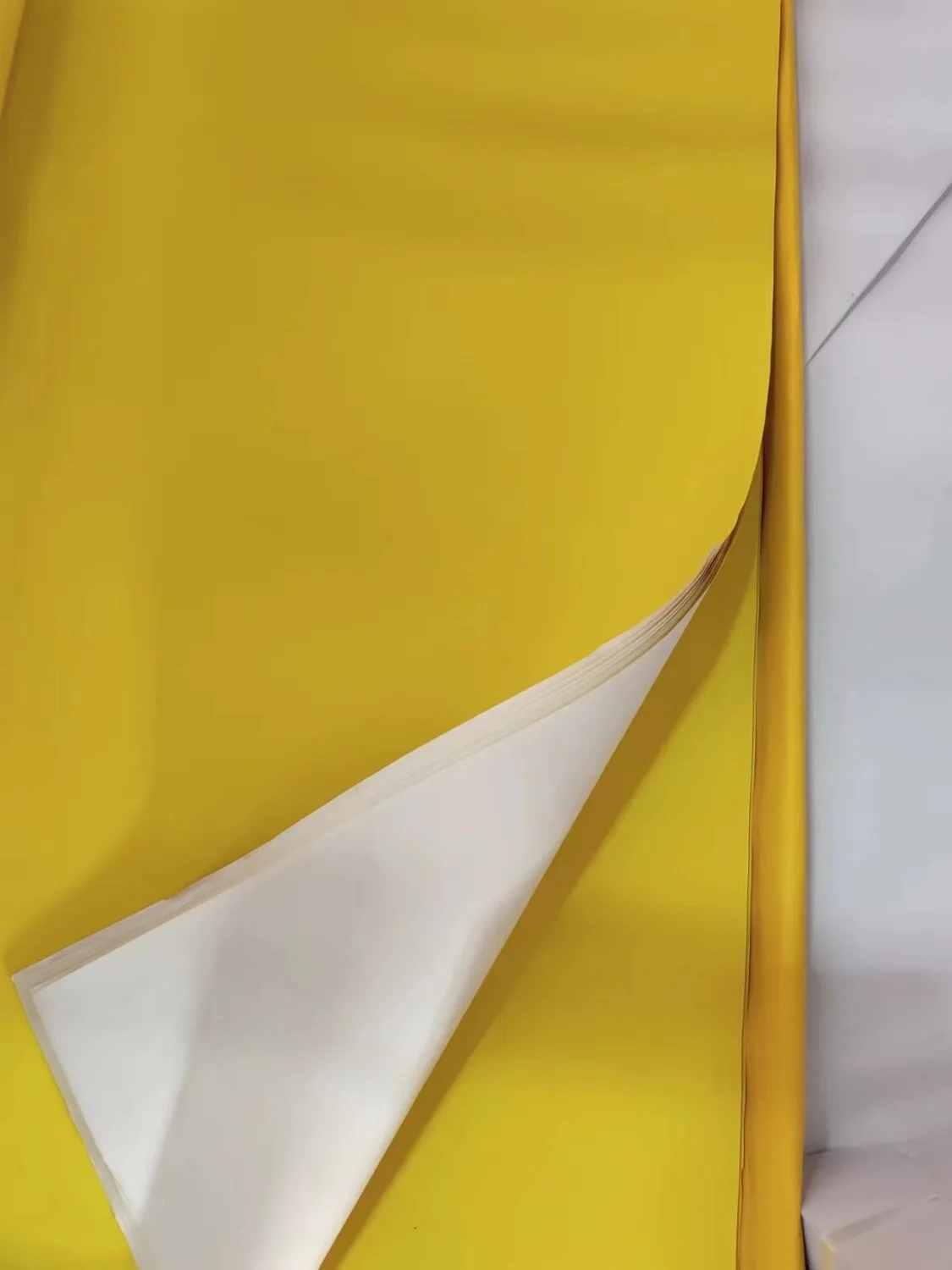 handmade-yellow-paper-advertisements-slogans-posters-single-sided-large-size-for-writing-couplets-business-supplies