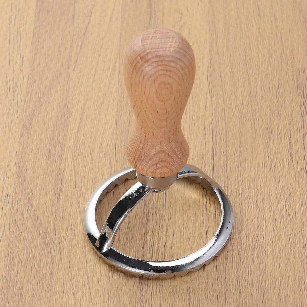 

Large Stainless Steel Biscuit Cutter Embossed Mold Cookie Cutter Wooden Handle Pastry Dumpling Wrapper Baking Tool