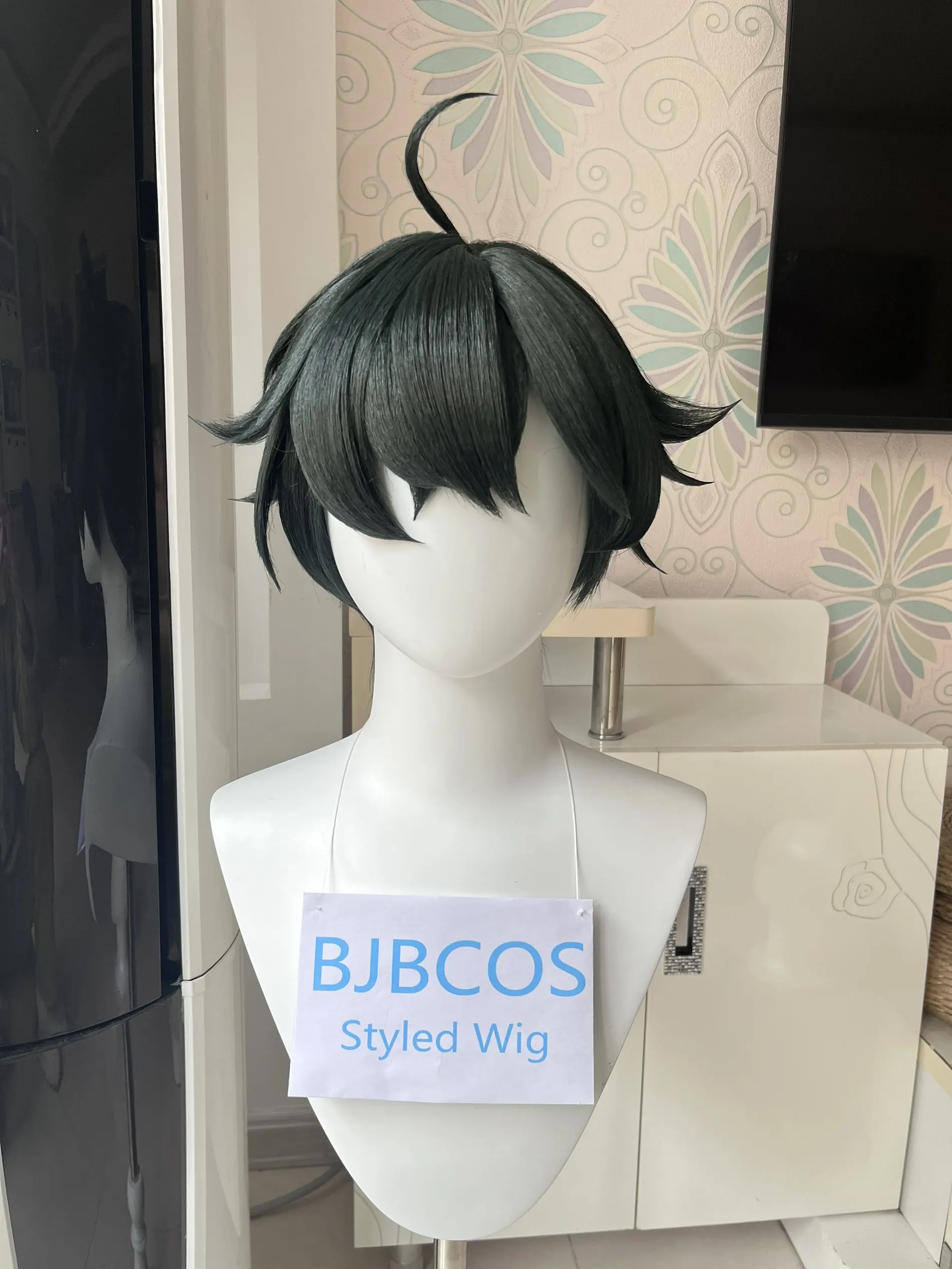 

[Styled Wig]ZZZ Lighter Cosplay Wig 32cm Dark Green Wigs For Men Cosplay Anime Wig Heat Resistant Synthetic Hair Halloween