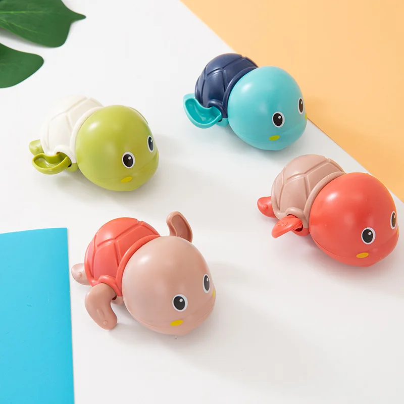 Juguetes de baño para bebé, cadena de agua con mecanismo de relojería, lindo Animal de dibujos animados, tortuga infantil, pingüino, pez enrollado,