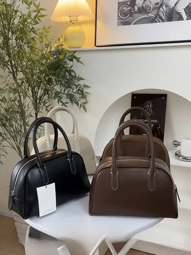 

South Korea Nothing Written Special-Interest Design Suede Cowhide Handbag Retro Boston Bowling Bag WT309