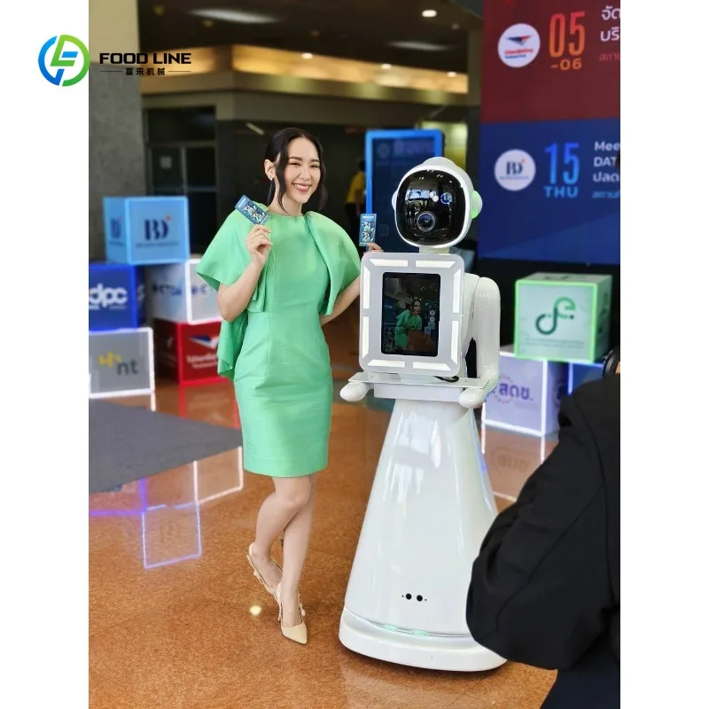 

Mobile Robotic Photo Booth Kit 2025 Wireless Automatic Roamer Selfie Robot Smart Tracking for Wedding Party Customized