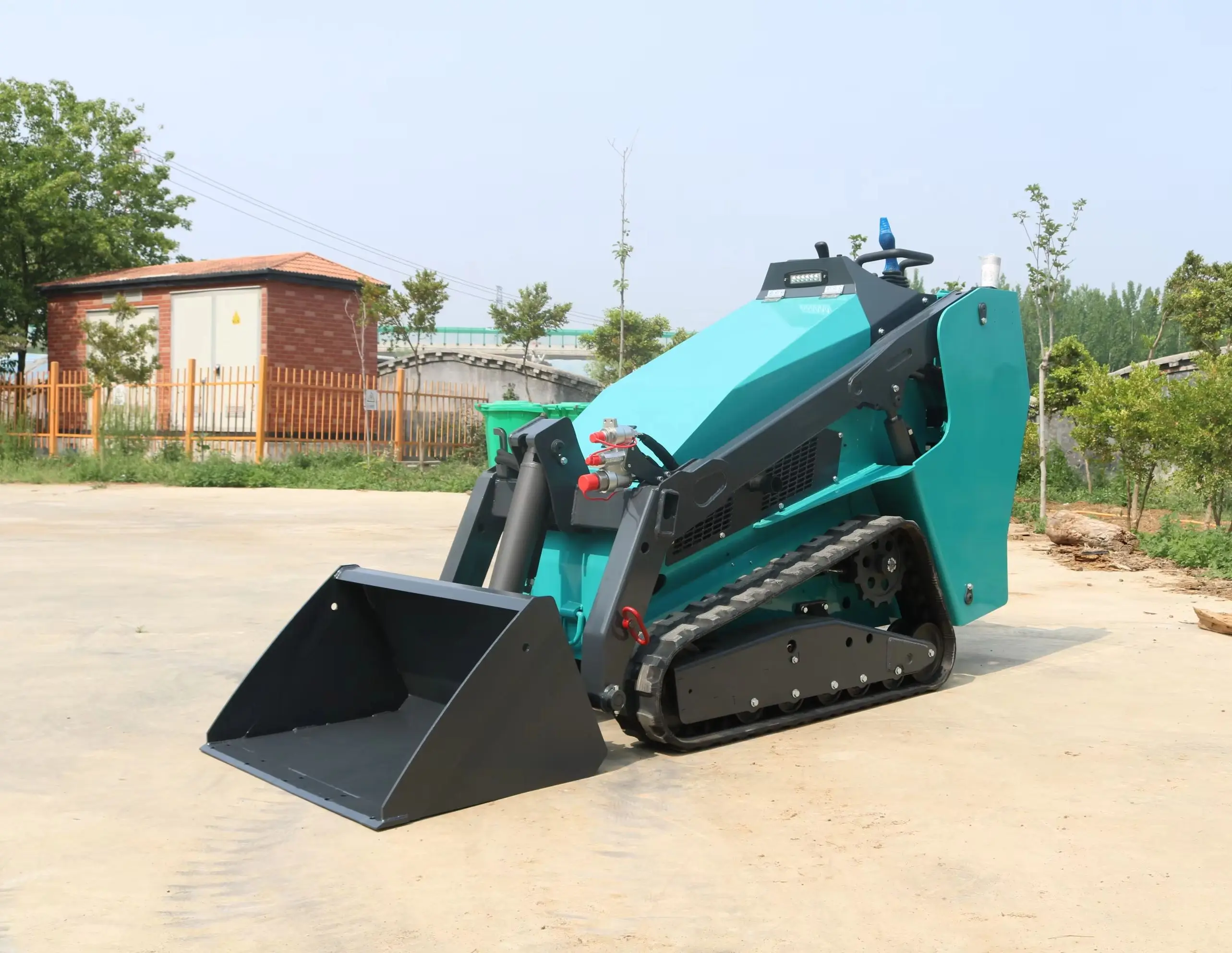 

Custom Mini Skid Steer Loader Euro 5 CE Compact Multi Function Loader for Farm Garden and Construction Use