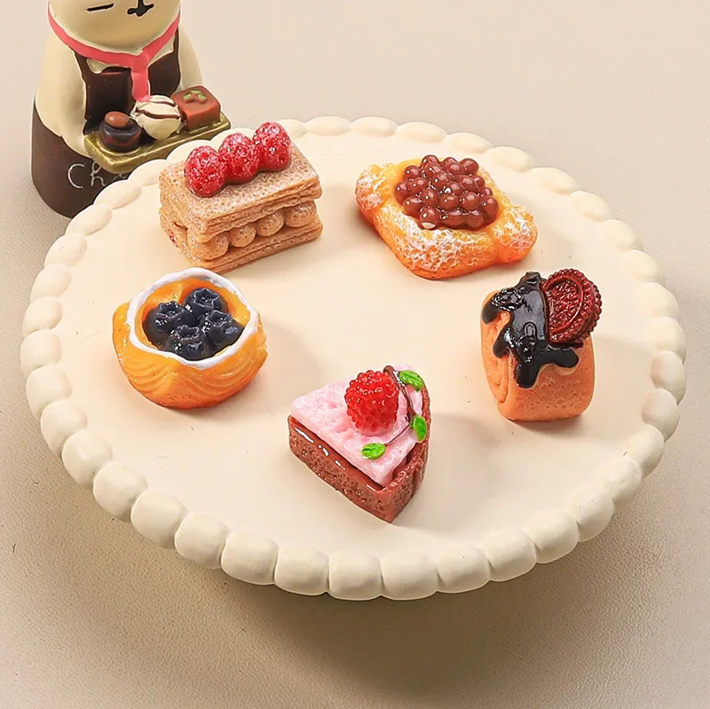 

Dollhouse Cake Egg Tart 5pcs Roll Dessert Diy Mini Resin Refrigerator Stickers Ornaments Props House Home Decor Doll Accessories