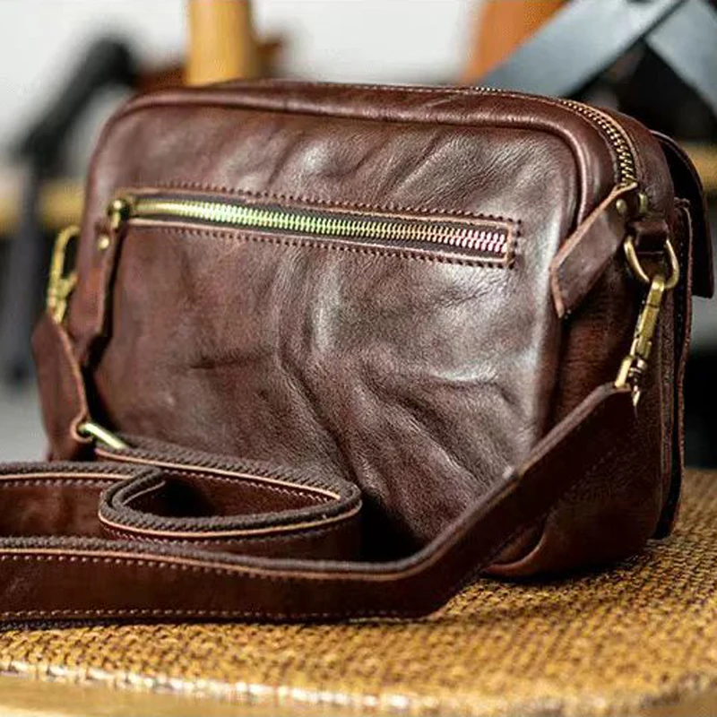 AETOO Retro niche men\'s commuting leisure crossbody bag Single shoulder outdoor messenger bag leather men\'s bag