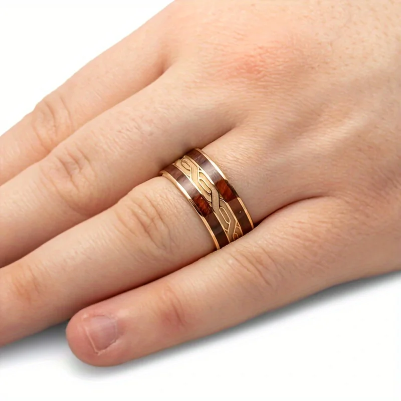 New Men\'s Ring Two Tone Splicing Carving Loop Fashion Cutting Face High Gloss Square Pattern Pair Ring
