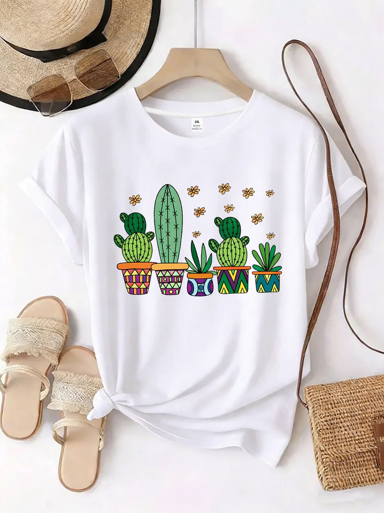 

【WZM101304】Cactus print plus size women's round neck summer casual short sleeved street fashion versatile plus size T-shirt