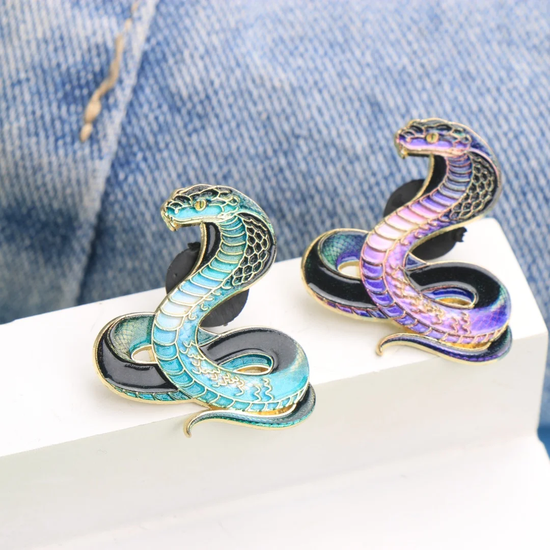 Cartoon Gradient Cobra Enamel Lapel Pins, Cool Snake Brooch Badges for Backpack Clothing DIY Decor Accessories Wholesale Jewelry