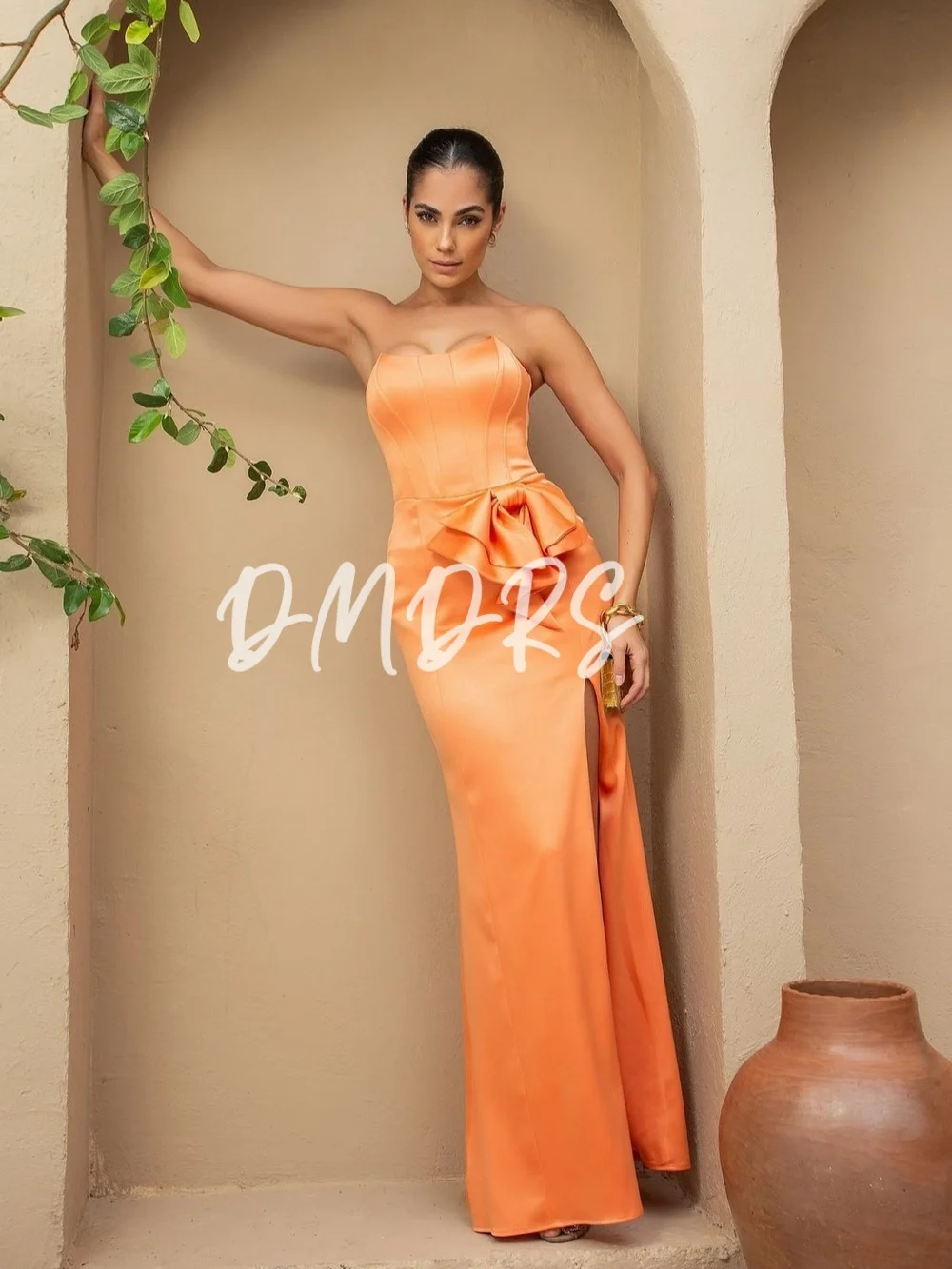 

Elegant Strapless Evening Dress Charming Satin A-line Party Gown Classic Sleeveless Floor-Length Party Dresses فساتين سهرة