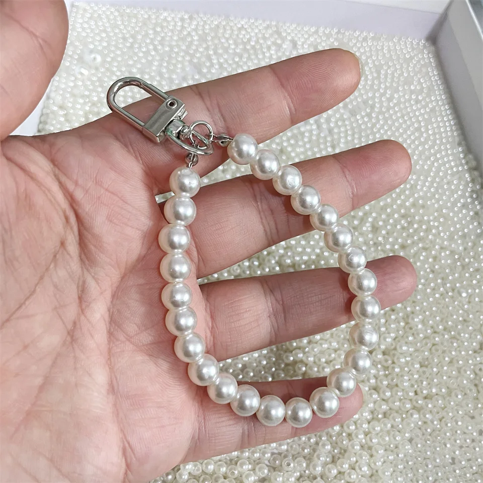 Retro Pearl Keychains for Women, Stylish Keyring