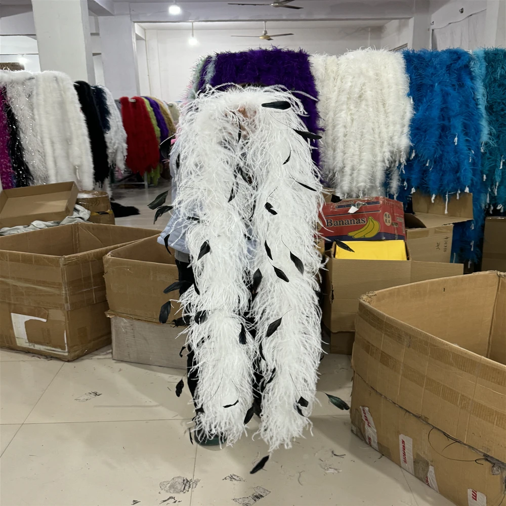 

Customized Ostrich Feathers Boa 2Meter Black Chicken feather Trims Wedding Party Clothing Dress Shawl Decoration Sewing Crafts