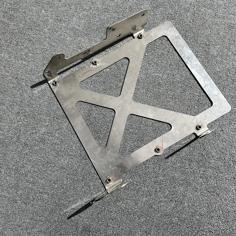

Thickened oil pan bracket LR038252 LR053742 LR057208 LR072632 LR073535 for Land Rover Discovery 5 Range Rover Sport L494 L405