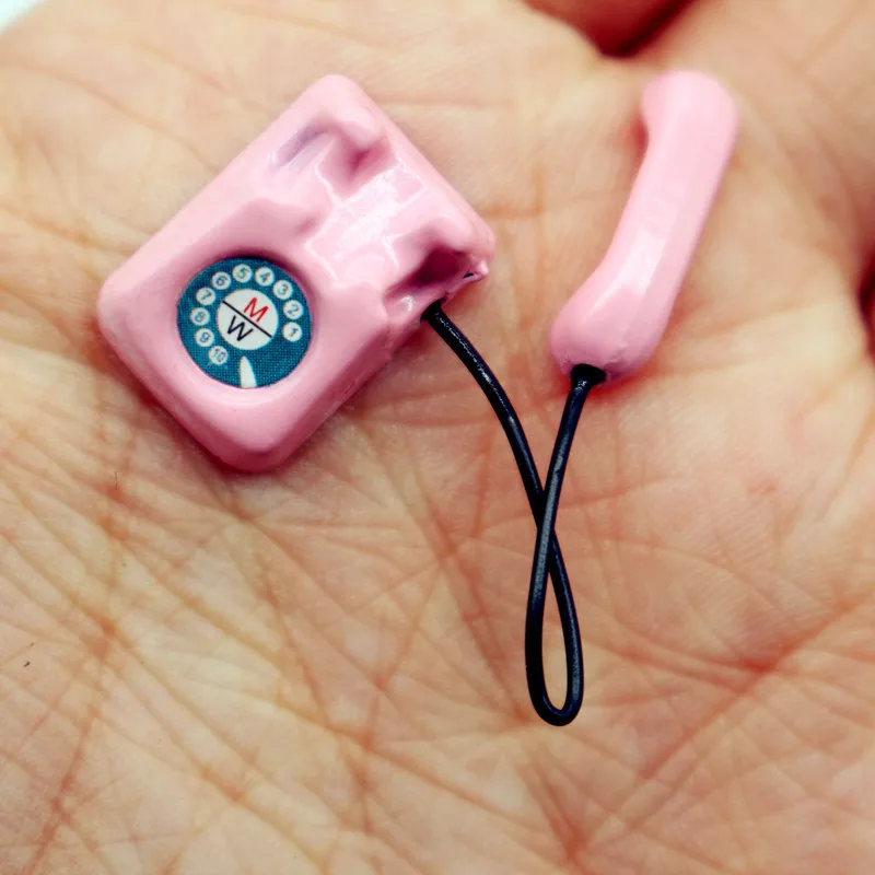 Mini Retro Alloy Telephone Model Bedroom Telephone Newspaper Scene Dollhouse Miniature Scale Simulation Decoration Home Decor
