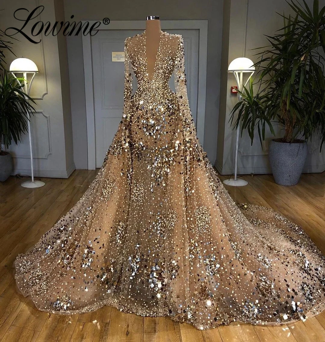 

Золотые длинные платья знаменитостей с V-образным вырезом в Дубае, арабское вечернее платье с тяжелым стразами и жемчугом, роскошные индивидуальные платья для выпускного вечера