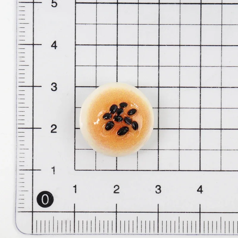 10/100pcs 3D Mini Kawaii Resin Cake Bread Parts Dollhouse Decor Figures Scrapbook Supplies Flatback Pendant Accessories Miniatur