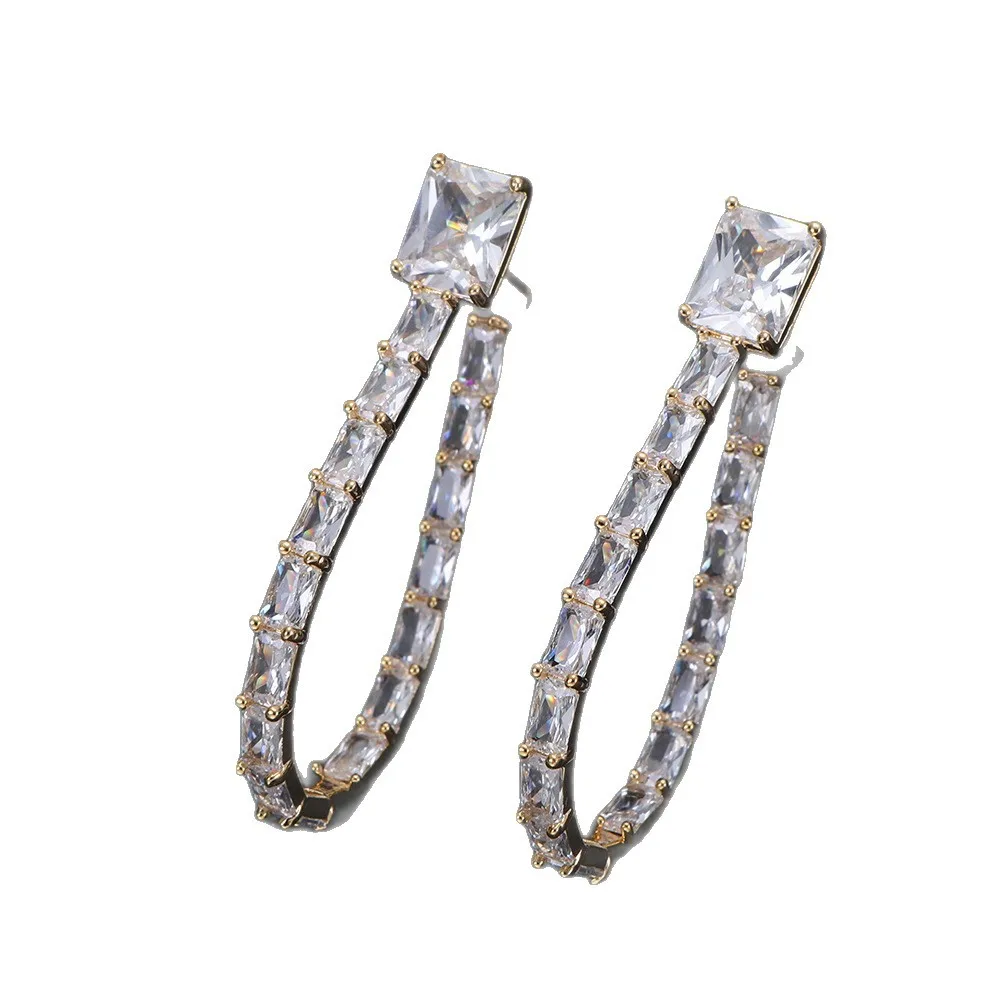 

Sparkling Round Full Zircon Dangle Earrings for Women Luxury Heavy Industry Design Earrings Bride Banquet Fashion Jewelry Gift