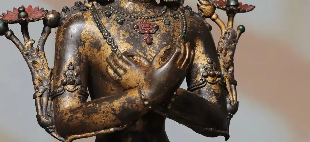 Old Bronze Gilded Cinnabar High Relief Northern Wei Buddha Vajradhara  Sitting Buddha Amitabha Worship Hall Town house