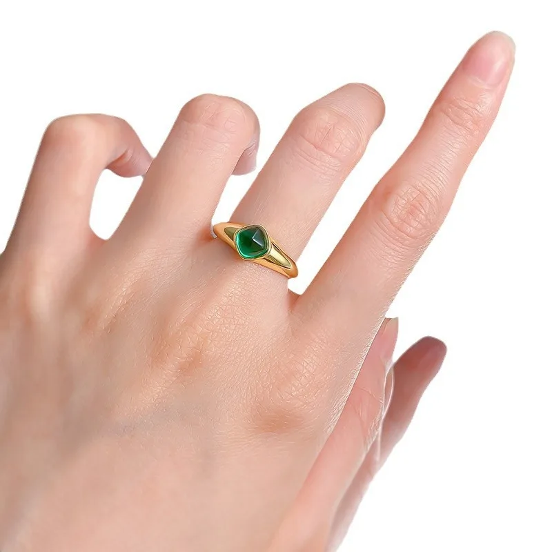 SONGYUN High Carbon Gemstones Jewelry 925 Sterling Silver Rose‑Gold‑Plated Bezel‑Set 6*6mm Sugar‑Loaf Green Zircon Ring