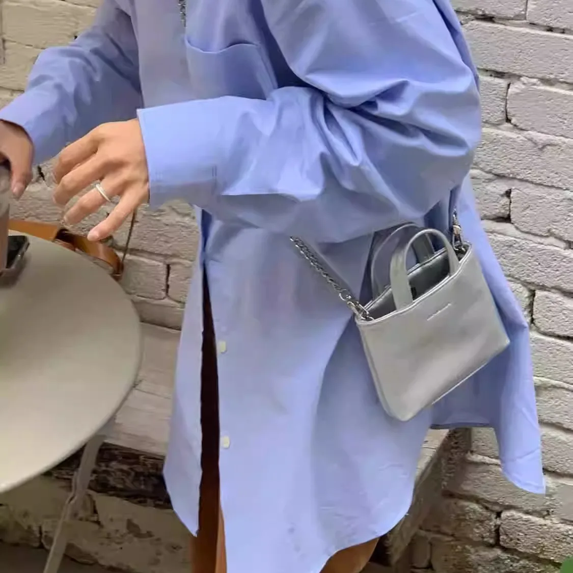 

Casual Silver White Crossbody Bag Small Leisure Handbag Single oulder Bag Soft PU Leather Vertical Square ape Faionable