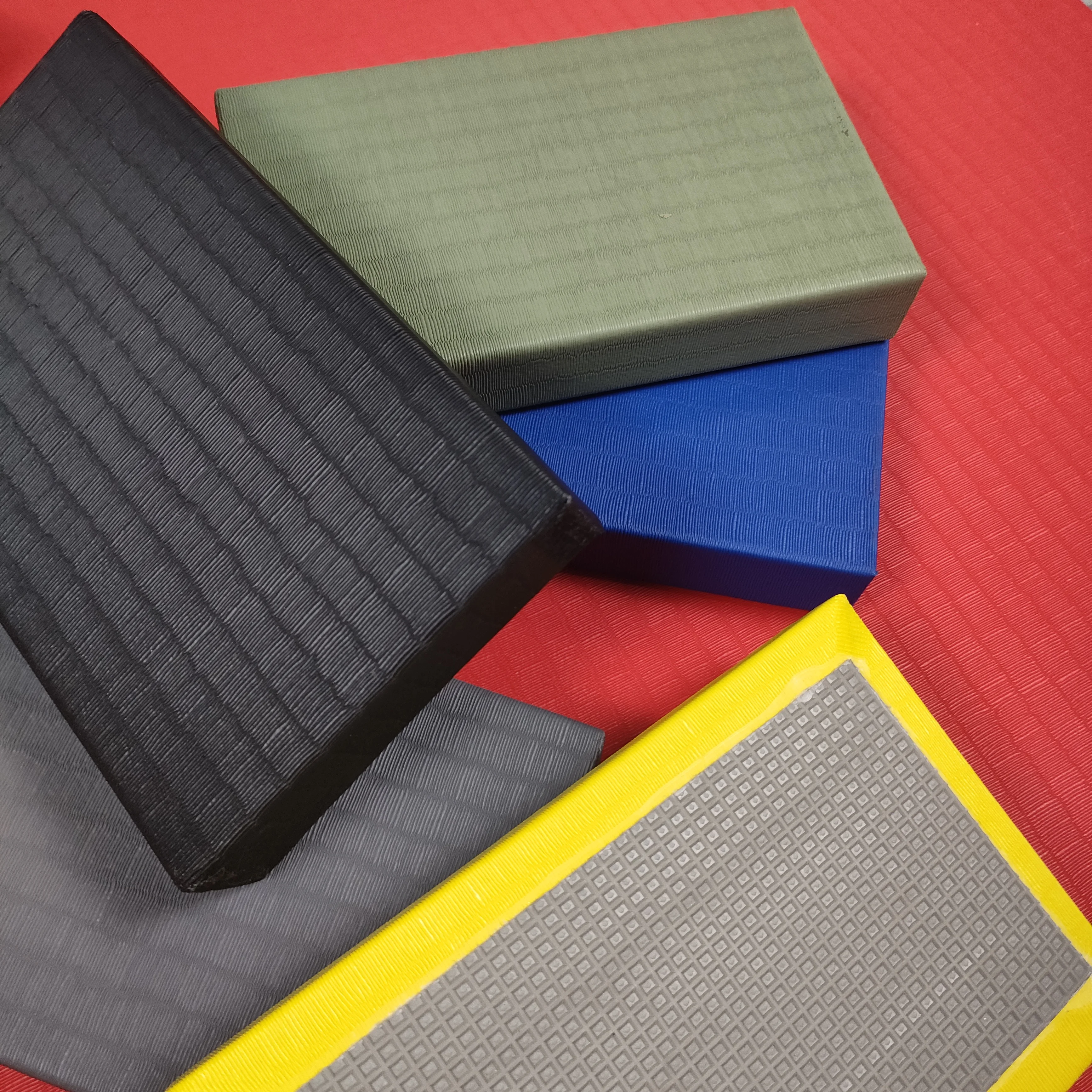 Factory Supply 230 Density Tatami Puzzle Judo Mats Straw Pattern 4cm Mma Taekwondo Matspromote sales