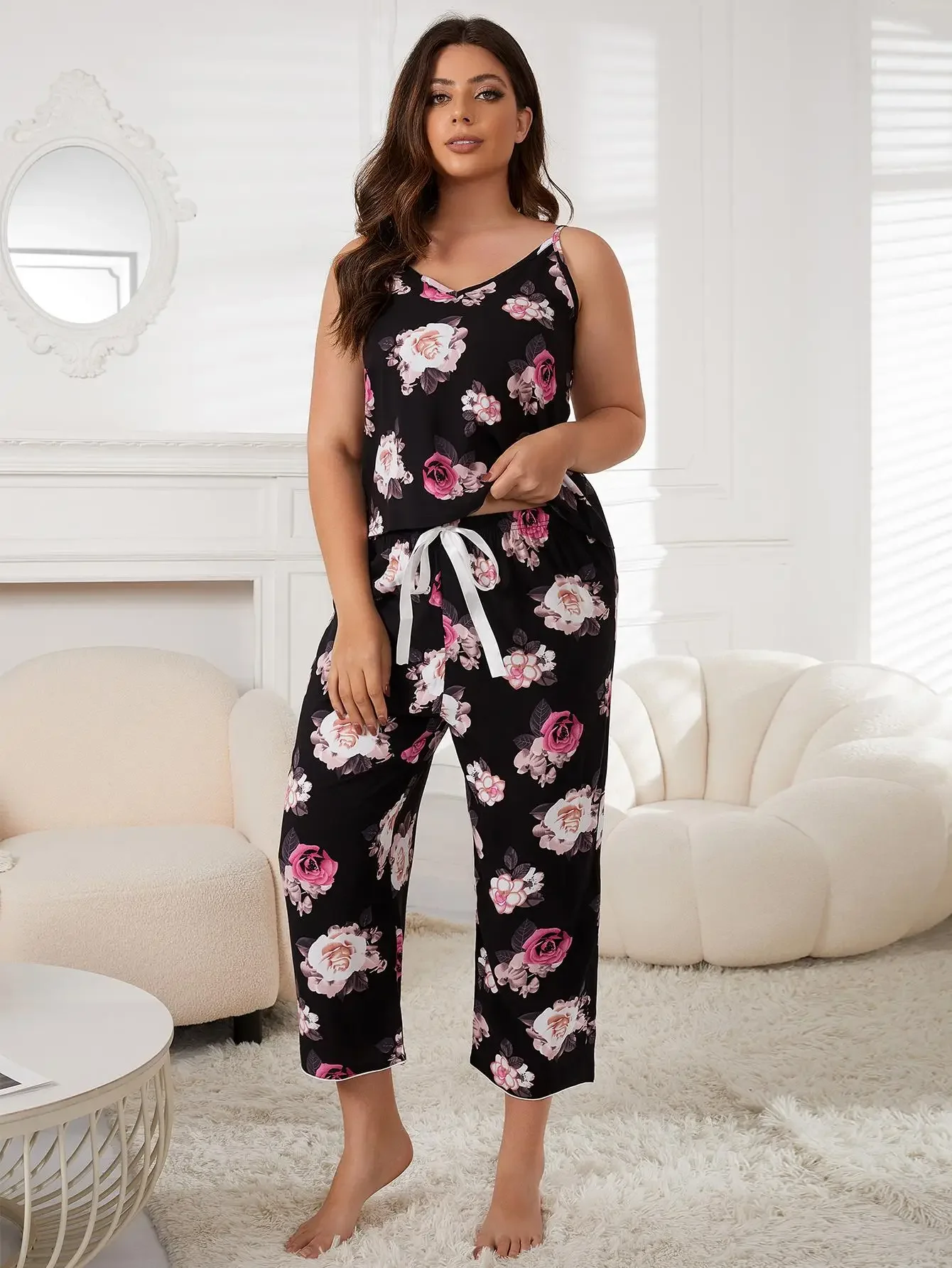 Plus Size V Neck Women Pajama Set Sleeveless Floral Top&Elastic Waist Drawstring Capri Pants Female 2 Piece Sleepwear Nightwear