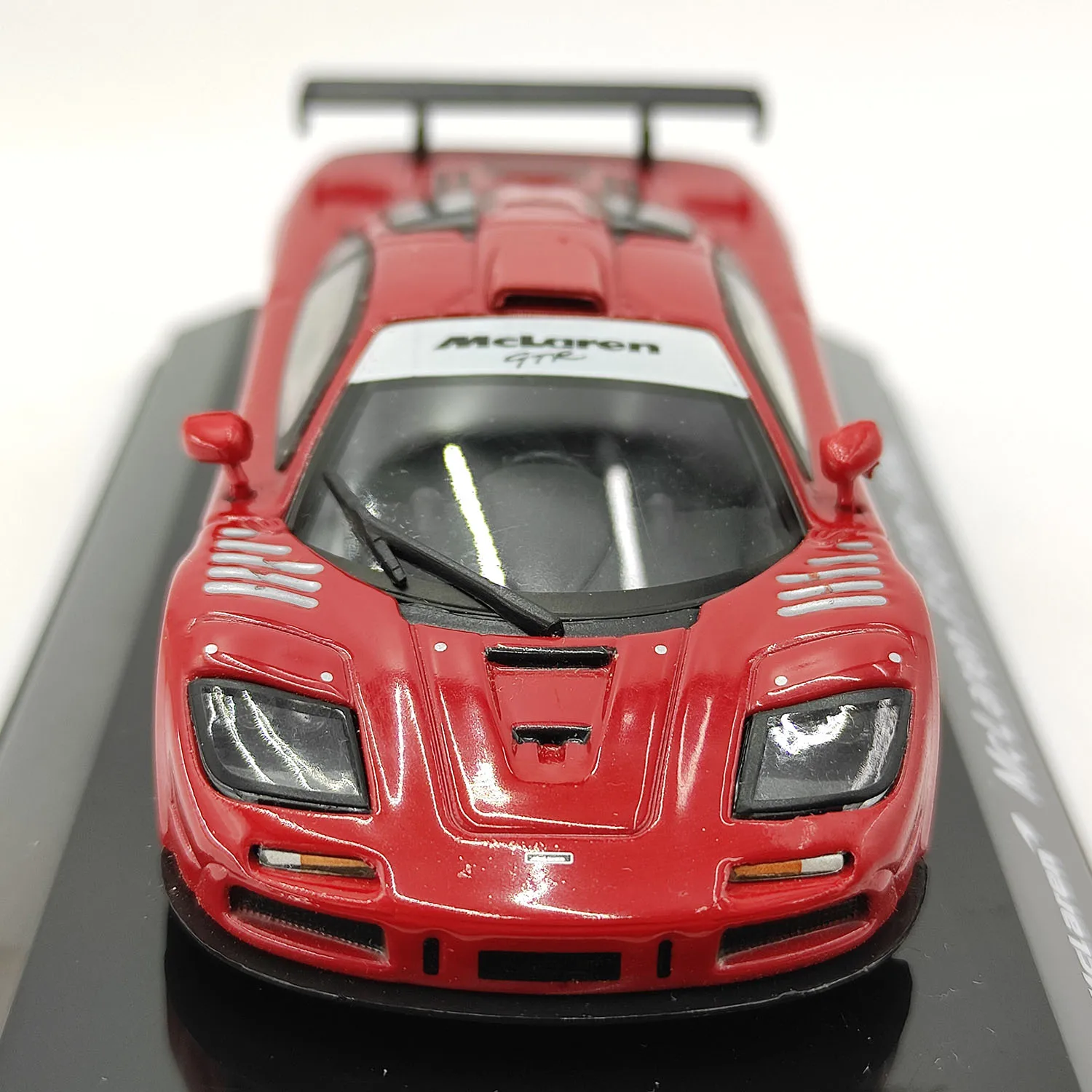 Diecast Original 1:43 McLaren F1GTR-1996 Alloy Car Model Kolekcjonerska zabawka Prezent Pamiątka Wyświetlacz Ozdoba
