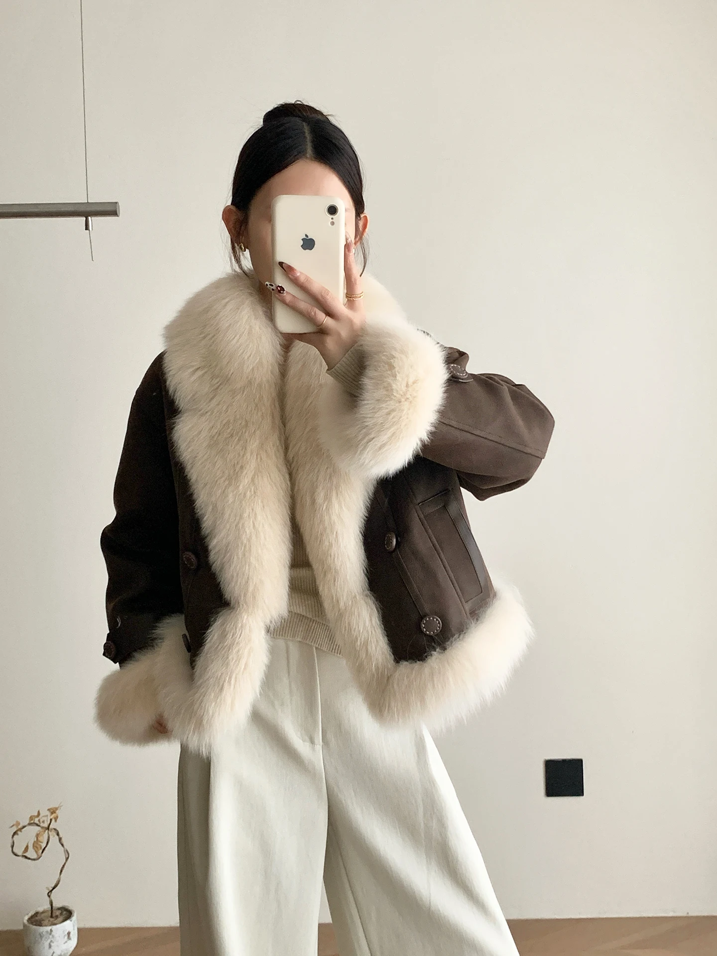 

Young Sle ort Fur Collar Goose down Inner Suede Leather Fur Coat Women's Slim Fit Long Sve Vintage Sle Coat