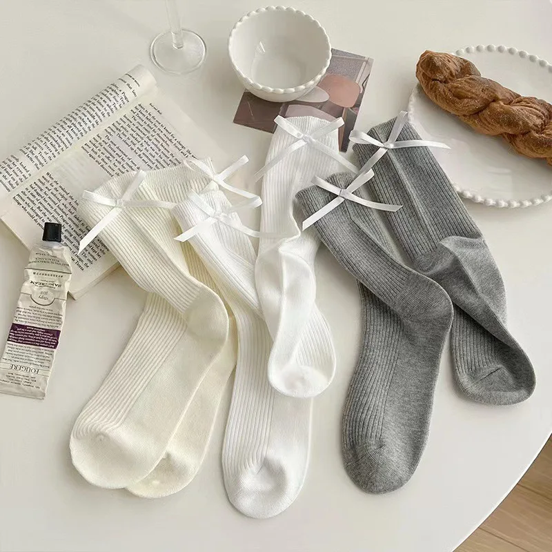 Japanese JK Sweet Bowknot Tied Middle Tube Socks Women Heel Bow Socks Casual Black White Pile Socks Girls Sports Cotton Socks