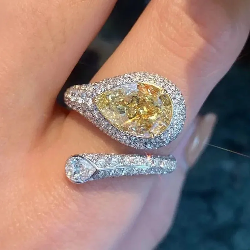 

Ladies' Exquisite Sparkling Yellow Diamonds Gemstones Irregular Rings for Women Trendy Chic Fashion Celebrity Accessory Bands