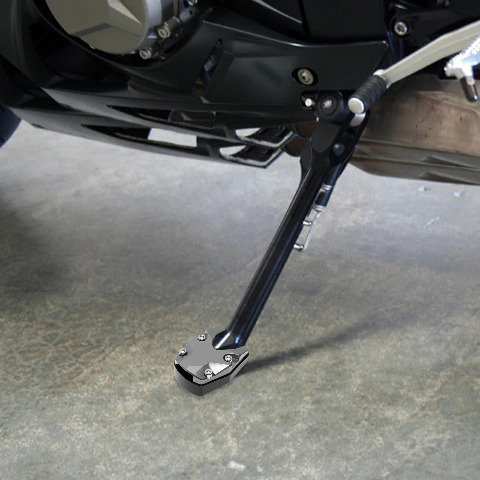 

1pcs Motorcycle Bikes Kickstand Extender Foot Side Stand Durable Metal Extension Pad Support Plate Motorcycle Accessories