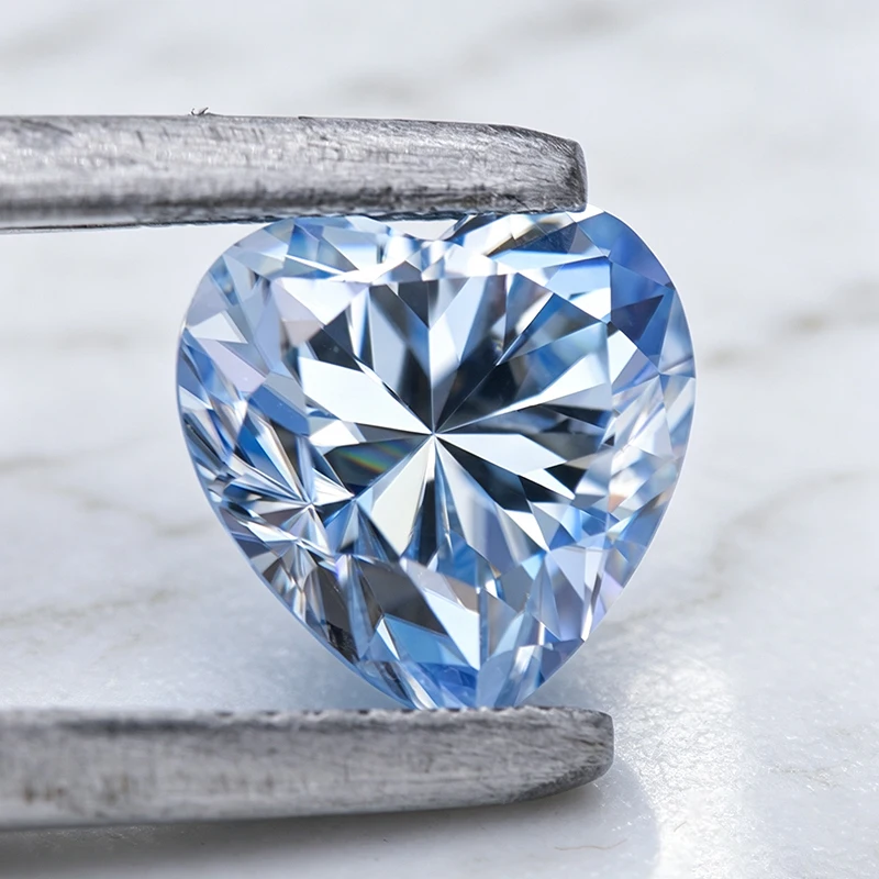 Moissanit-Stein in Eisblauer Farbe, Herzschliff, Laborgezüchteter Edelstein für DIY-Charms und Schmuckherstellung, Besteht Diamanttester mit Zertifikat – Detail 5