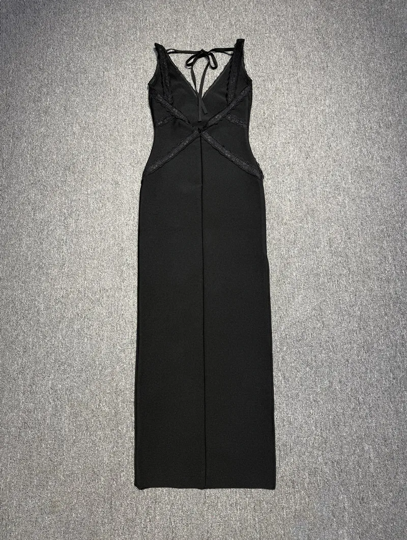 Abito da donna nero semplice ed elegante da festa senza maniche con scollo a V gamba aperta in pizzo Deco Maxi lungo Celebriy Abiti da gala da sera Look da ospite