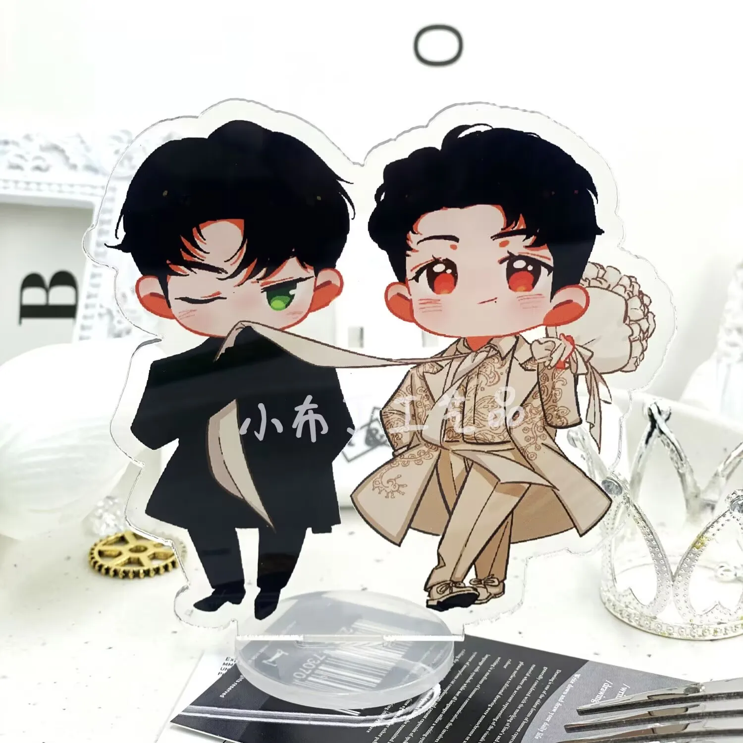 

«Wang Yibo Xiao Zhan» Знаменитость Bo Jun Xiao, двойное украшение стола в стиле Weibo Q-версия, представляет собой подарок фанату для друзей