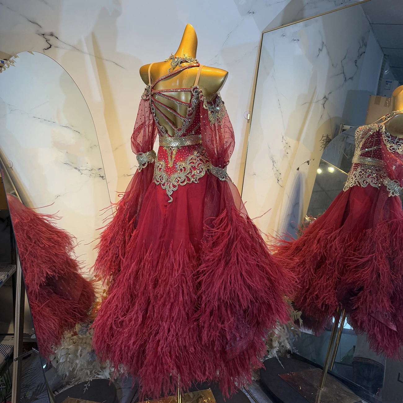 فستان الرقص اللاتيني للأطفال البالغين حجر الراين الراقية مخصص النبيذ الأحمر البوق الأكمام الحديثة الفالس الملابس النسائية