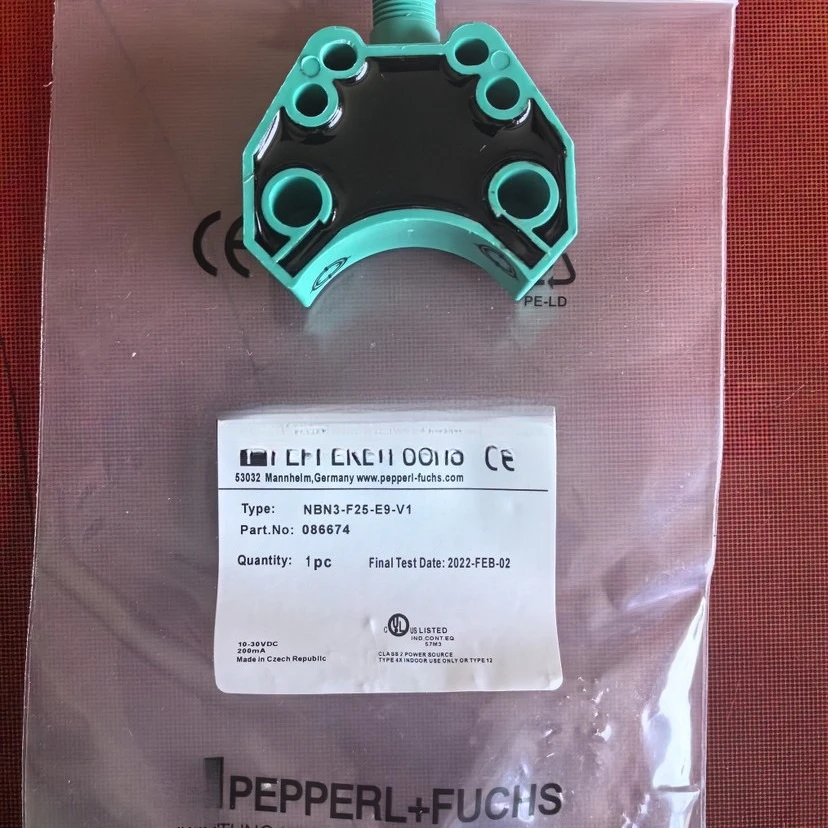 P + F Proximity Switch NBN3-F25-E9-V1