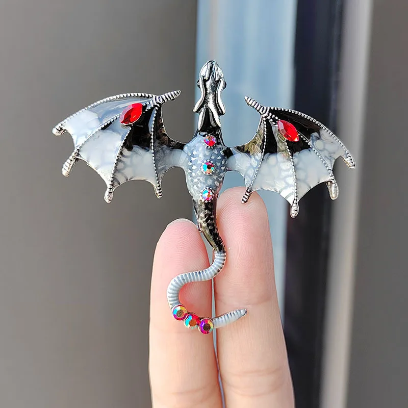 Vintage Enamel Dragon Brooches For Men Women 6-color Rhinestone Flying Dragon Clothing Decoration Party Office Brooch Pins Gifts