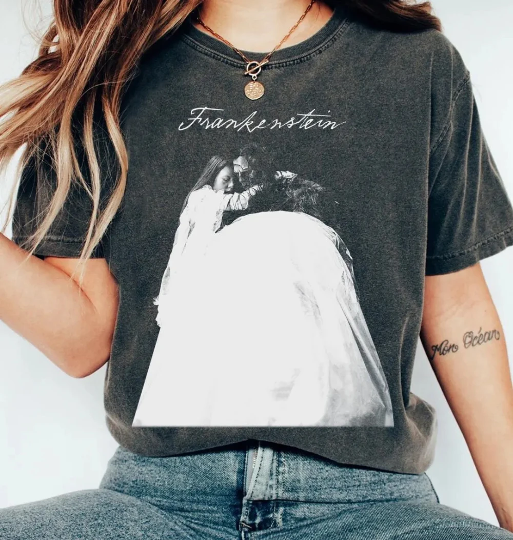Camiseta Frankenstein Póster de película Literatura gótica y arte Elizabeth y el monstruo Camisa de película de terror gótica Unisex