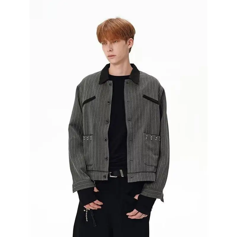 

Американская тяжелая ретро-куртка в рабочем стиле для мужчин: свободная повседневная одежда для охоты и активного отдыха на осень-зиму