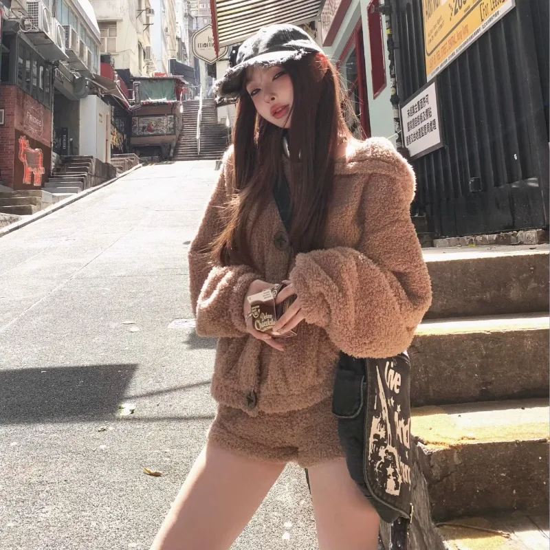 

Sweet Hot Girl Pure Sexy Suit Women's Autumn Hooded Thick Short Coat High-waisted Shorts Two-piece Set Fashion Female Clothes