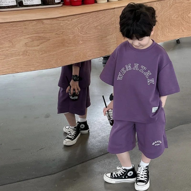 Nuovi bambini Estate Ragazzi T-shirt Pantaloncini Vestito Bambini medi e grandi T-shirt a maniche corte Vestito Abbigliamento estivo per bambini