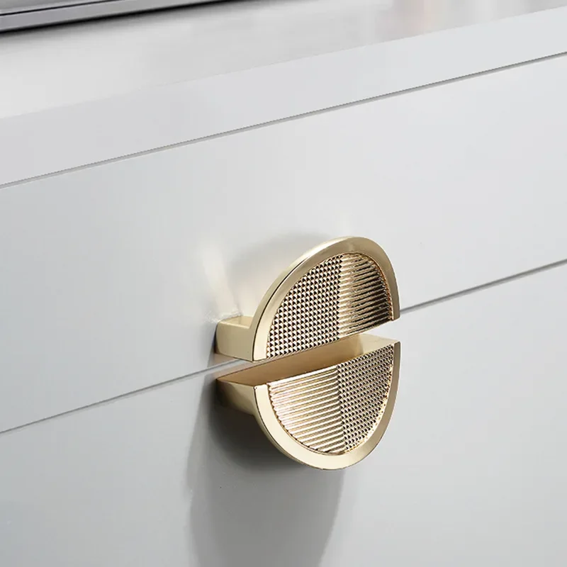 Light and Luxurious Cabinet Handles Modern Simple High-grade Gold Cabinet Door Kitchen Drawer Handles Semi-circular Pair