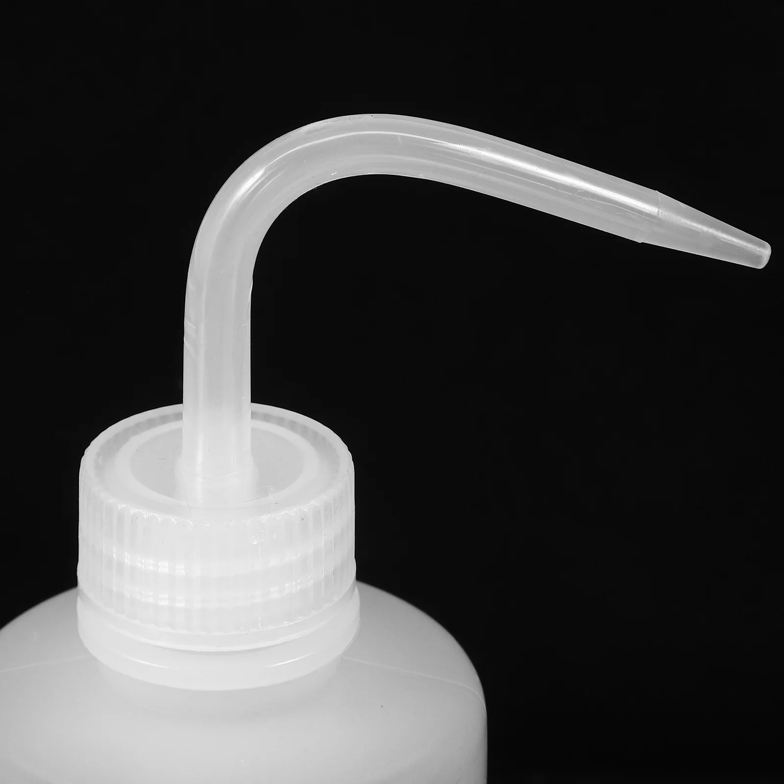 

6Pcs Refillable Empty Wash Bottle with Scale for Cosmetics Condiments Oils Practical Design for Lab Kitchen Squeeze Bottles