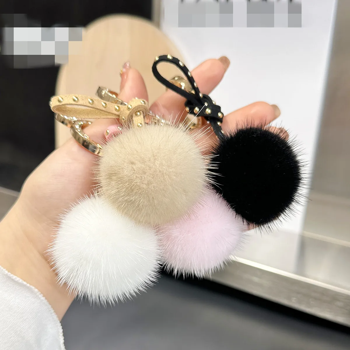 Cute Fluffy Real MInk Fur Pompom Keychain Trinket Women Toy Key Ring on Bag Car Key Fluffy Keychains