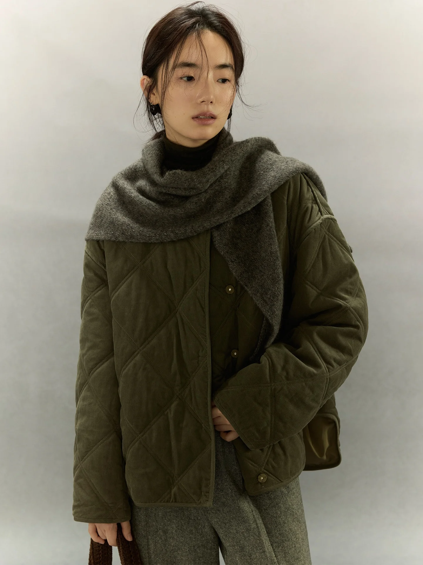 

Warm Corduroy eep Velvet Jaet Nomumad Autumn Winter New Sle Commute Classy Coat Korean Version Thiened round Ne Sin...
