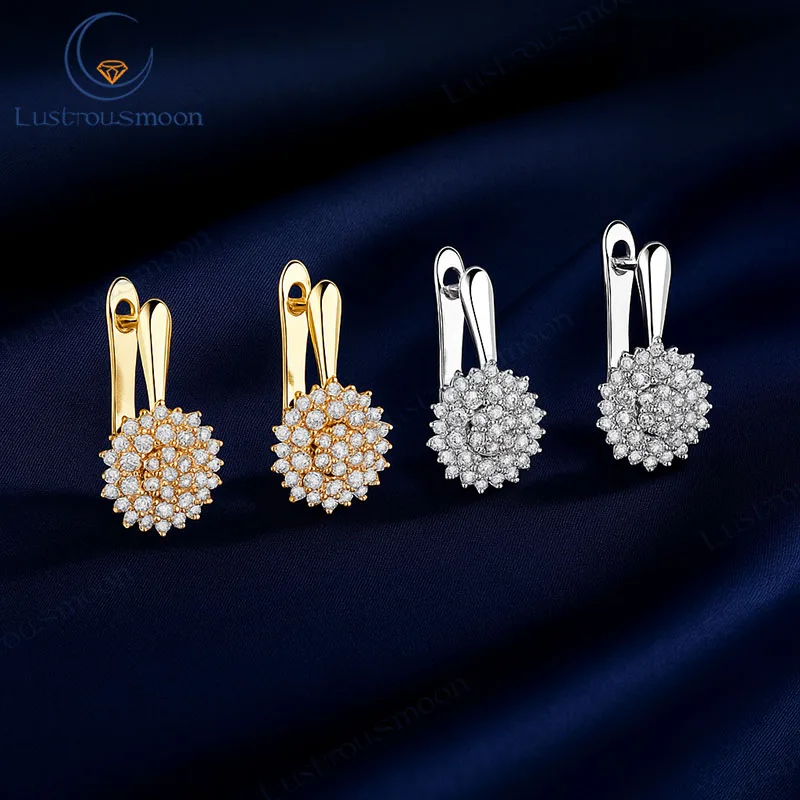 

Cute Cubic Zircon Stone Synthetic D Color Stone Snowflake Hoop Earrings for Women Charm Female Wedding Jewelry Gift Personality