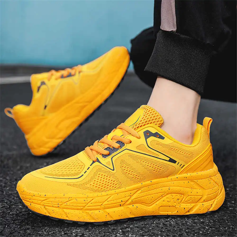 Zapatillas de baloncesto antideslizantes 43-44 Tenia Mary Jane, zapatillas deportivas moradas para caminar para hombre, marca famosa de pie ancho