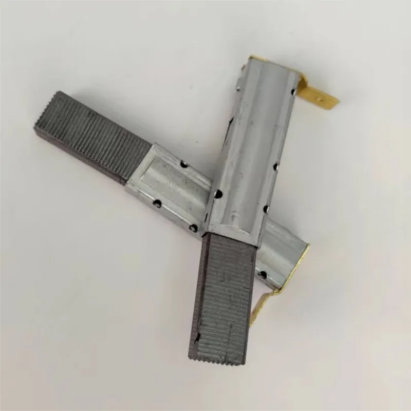 Accessoires voor stofzuigers BF822 Koolborstelmotor Motor Koolstofkern