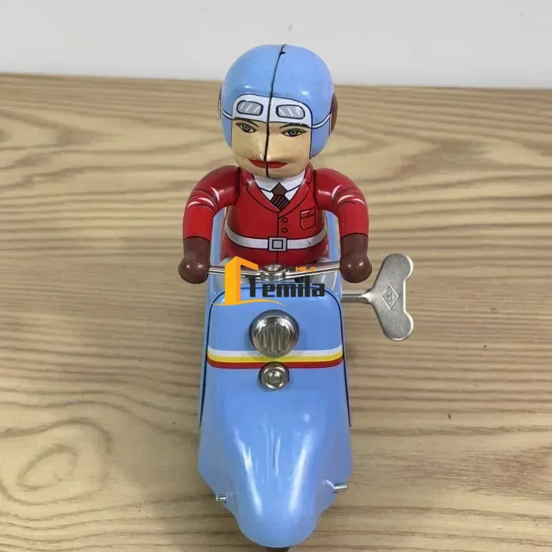 Giocattoli a carica Ornamenti creativi Giocattoli di latta Pedali Moto Temi nostalgici Ristorante Bar Regali di compleanno personalizzati
