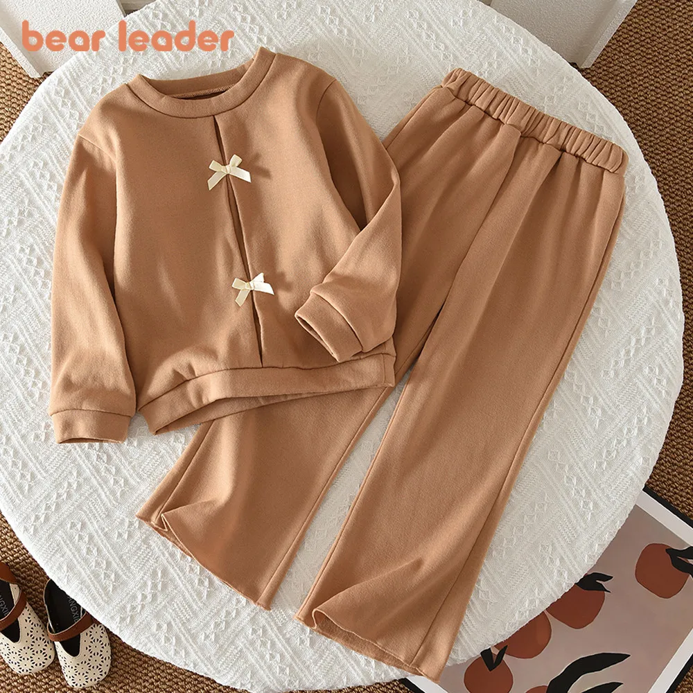 

Осенняя одежда цвета хаки с длинными рукавами для девочек Bear Leader, корейская версия, спортивный повседневный детский комплект, однотонная толстовка с бантом, топ + брюки
